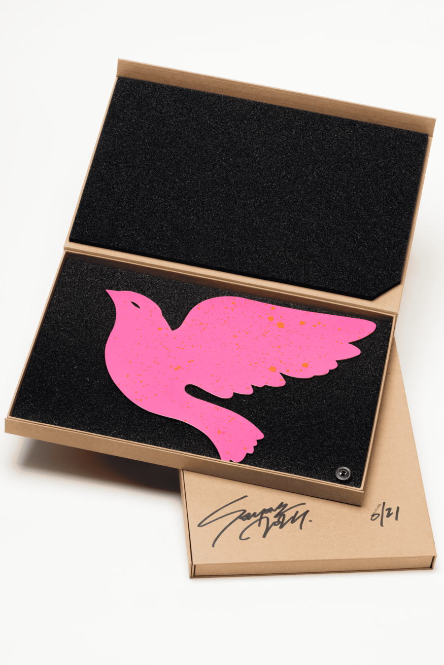 Ultra bird rose - Plaque émaillée peinte à la main /21 exemplaires